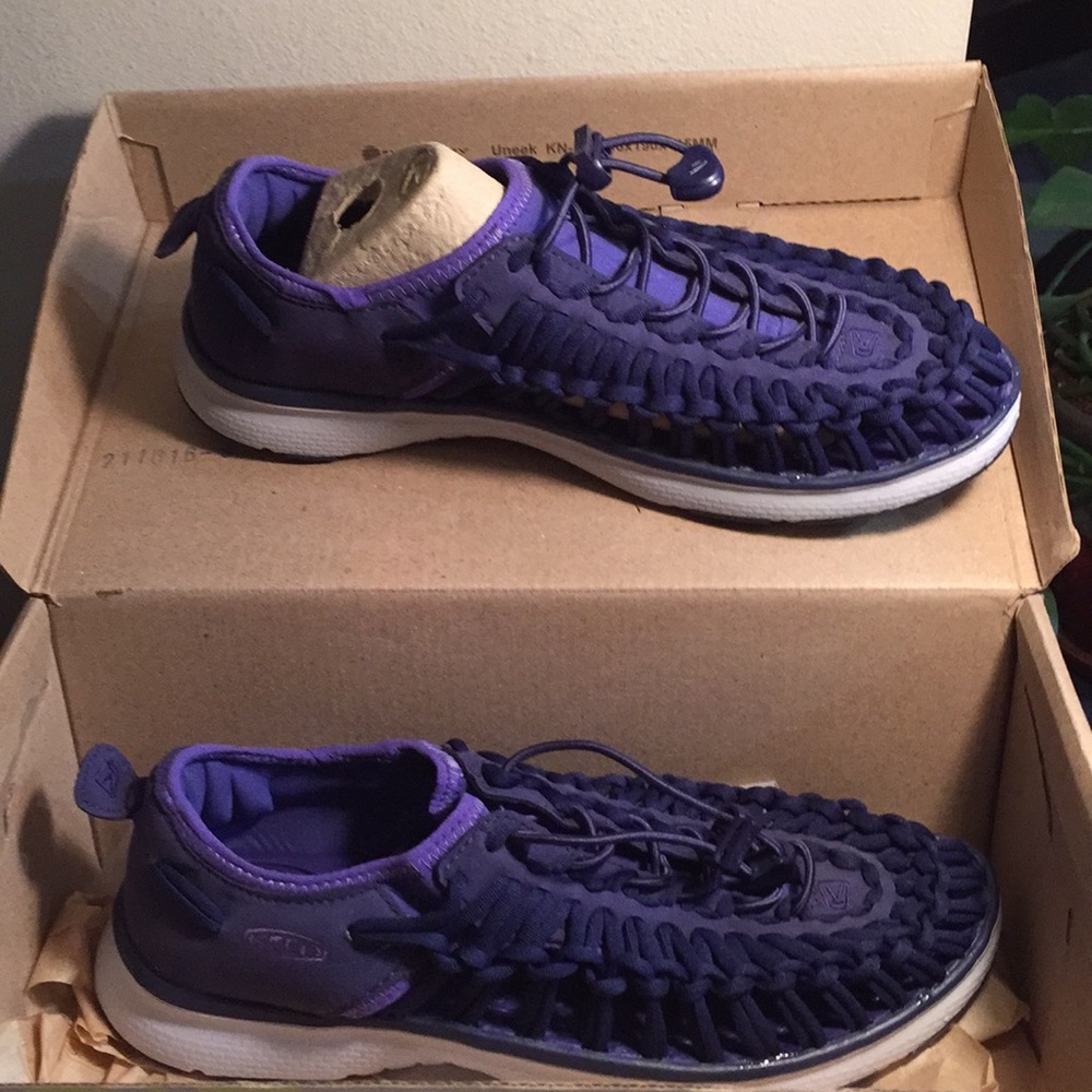 Keen Uneek sandals